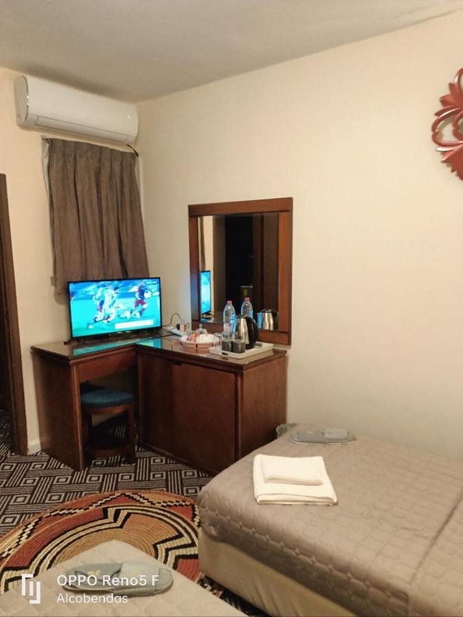 Plaza De Petra Hotel Wadi Musa Exterior photo