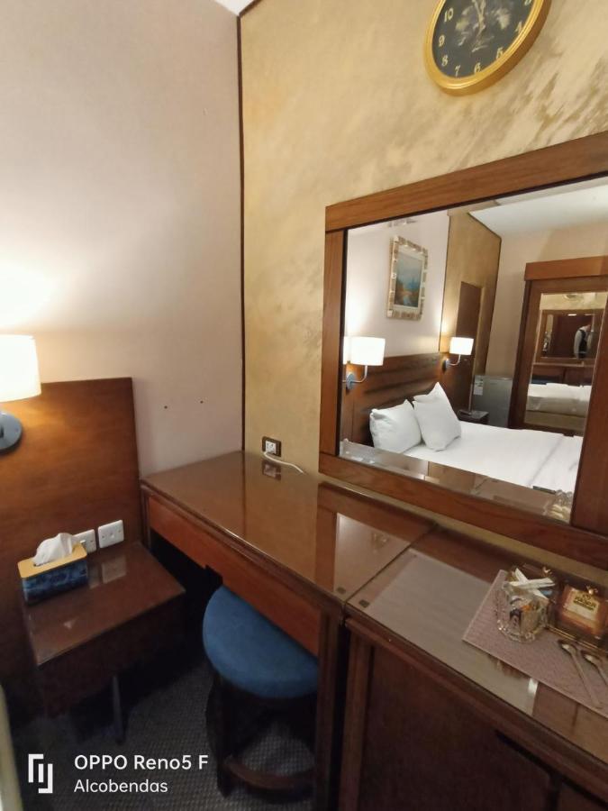 Plaza De Petra Hotel Wadi Musa Exterior photo