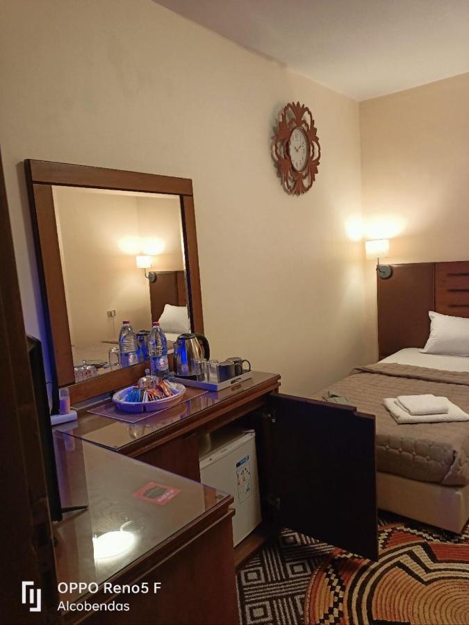 Plaza De Petra Hotel Wadi Musa Exterior photo